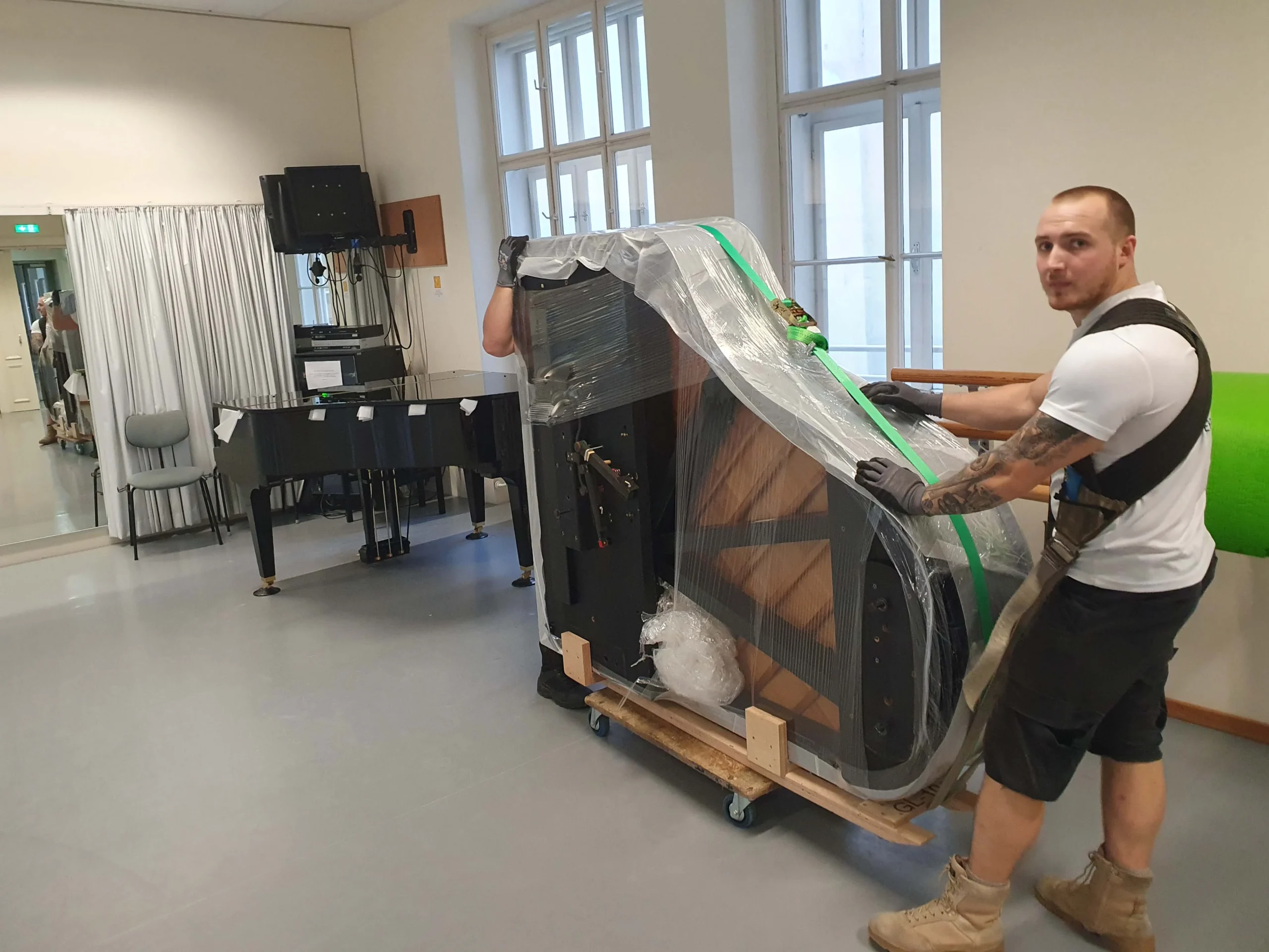 klaviertransport osterreich und deutschland 188 - Klavier Transport